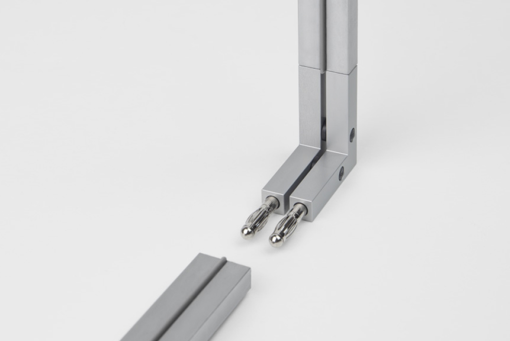 corner connectorvertical